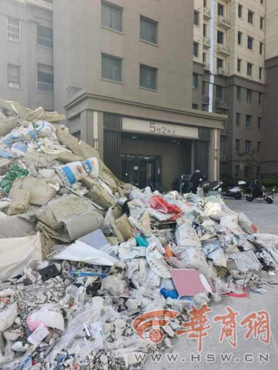 者直击西安部分小区消防“顽疾”新葡京娱乐冬季火灾事故高发 记(图3)